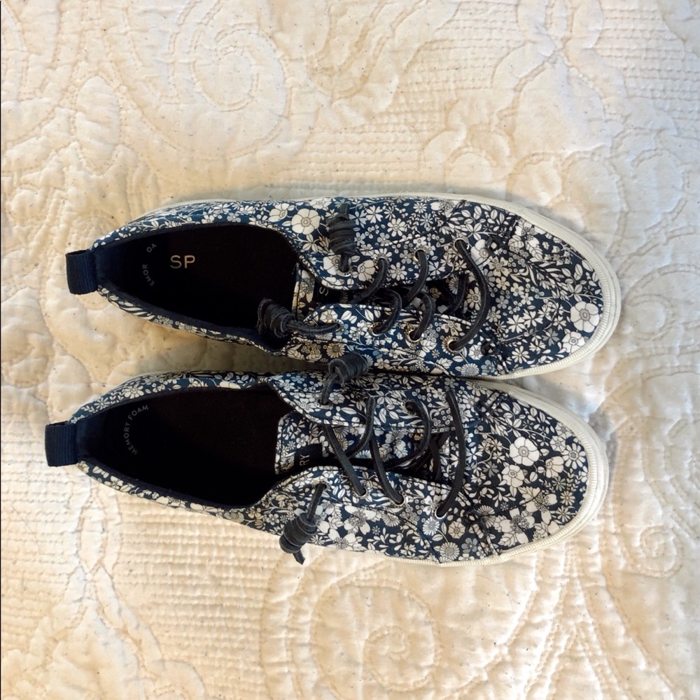 White and Blue Flower Sperrys (size 8)